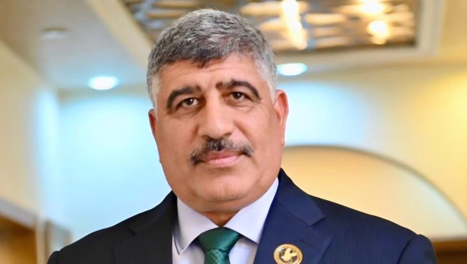 النعمان ينفي إجراء تغييرات في القيادات الأمنية ويدعو لاعتماد المصادر الرسمية