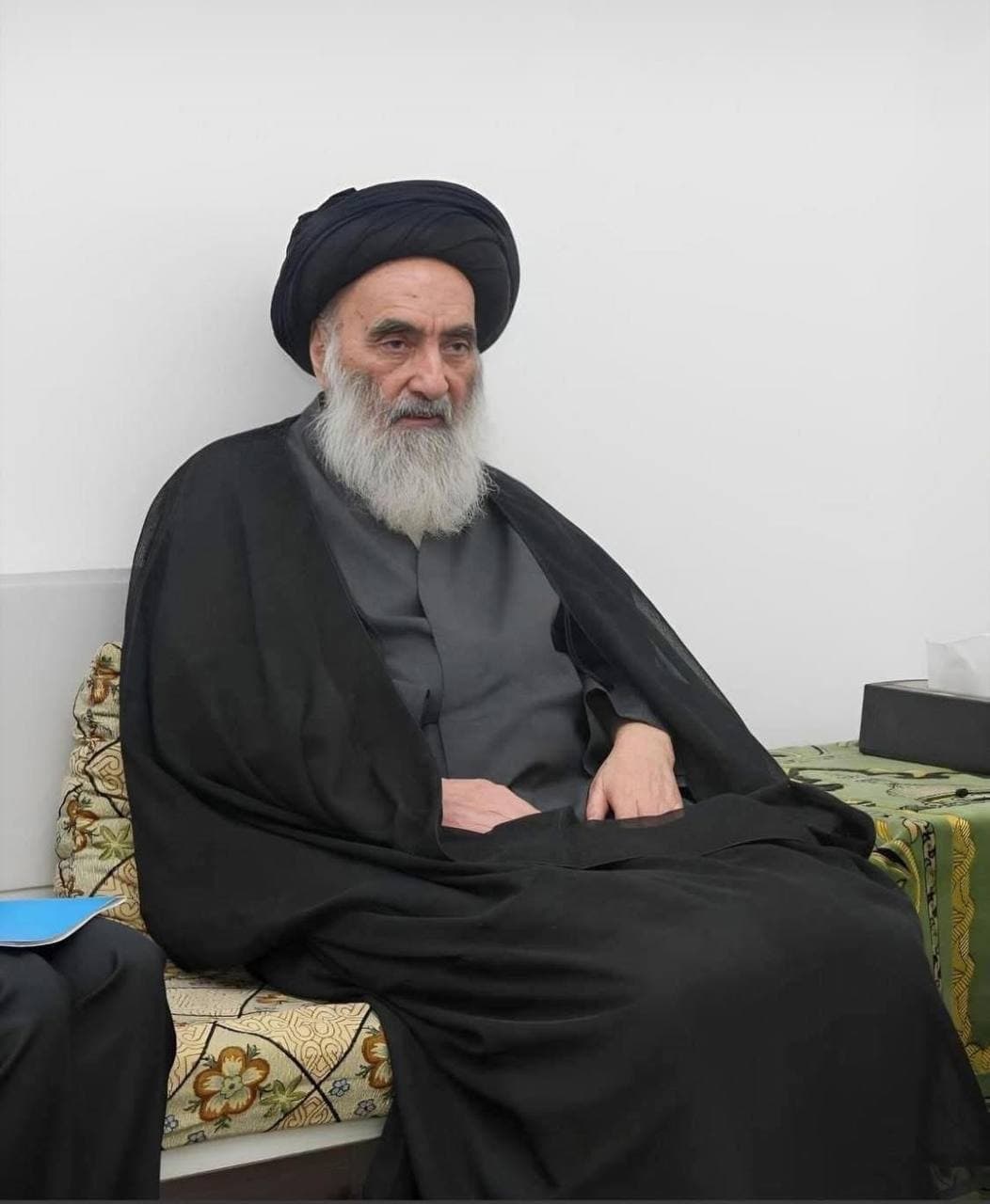 السيد السيستاني: العراقيون قادرون على حسم معركة الفساد كما هزموا الإرهاب