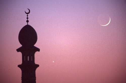 إقليم كردستان يعلن يوم غد الاثنين أول أيام شهر رمضان