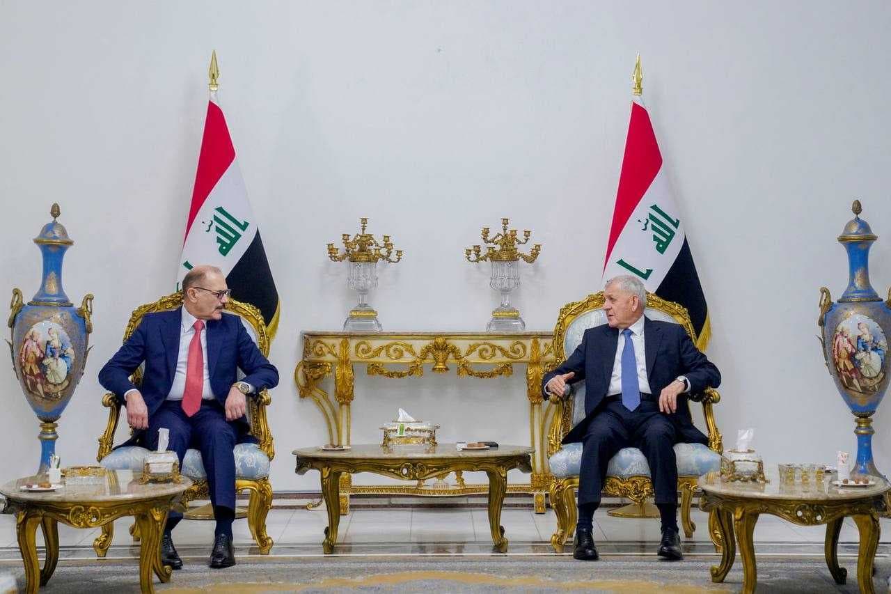رئيس الجمهورية: ضرورة تعزيز جهود المؤسسات بالاعتماد على القانون والدستور