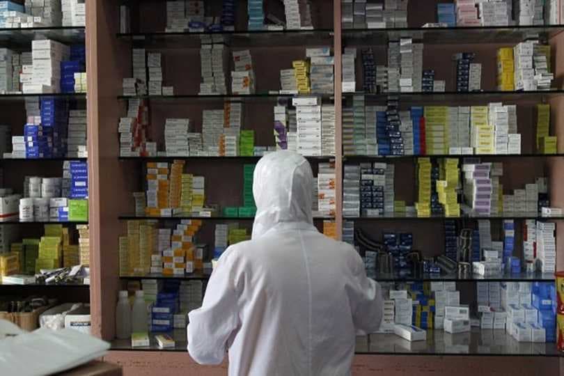الصحة النيابية تحذر الصيدليات وتوجه رسالة الى المواطنين