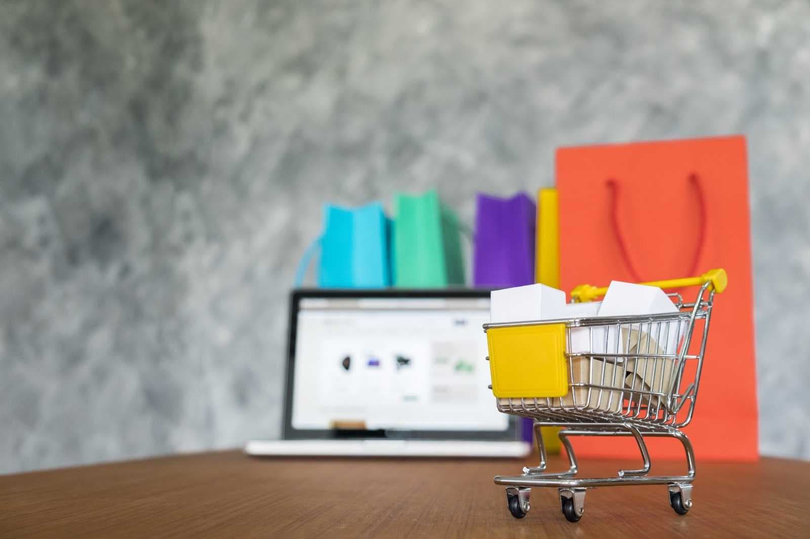 العراق في المرتبة 86 عالمياً بممارسة التجارة الالكترونية