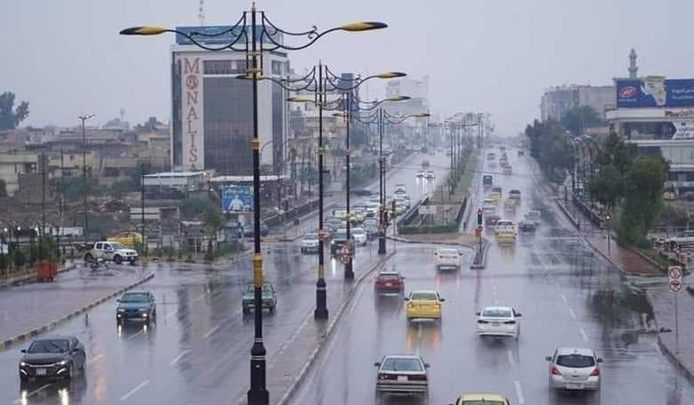 بدء هطول الأمطار في بغداد