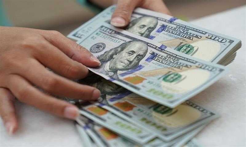 مبيعات البنك المركزي العراقي ترتفع لتصل إلى نحو 300 مليون دولار