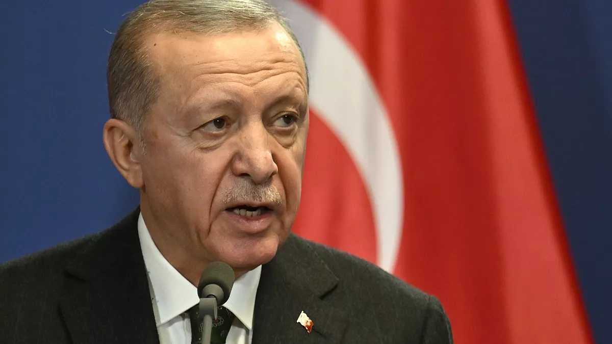اردوغان ينتقد تناقض تصريحات إيران واسرائيل وأمريكا بشأن هجوم أصفهان