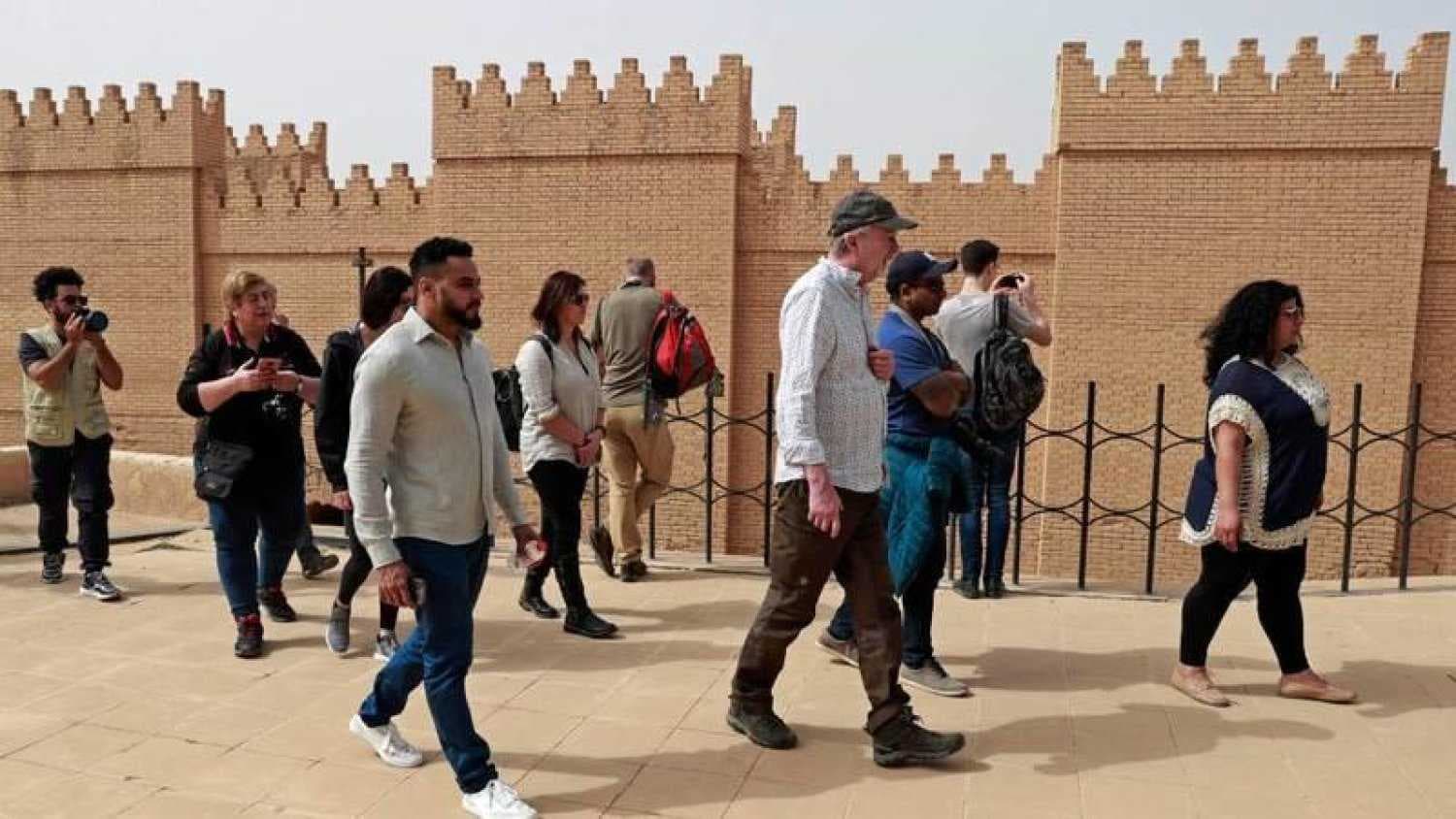 دخول 3000 سائح أجنبي الى ذي قار منذ بداية 2024