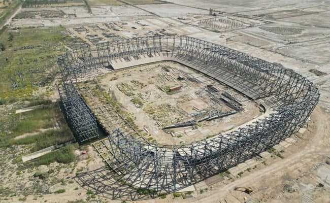 استئناف العمل بمشروع ملعب بابل الأولمبي بعد توقف دام 12 عاماً