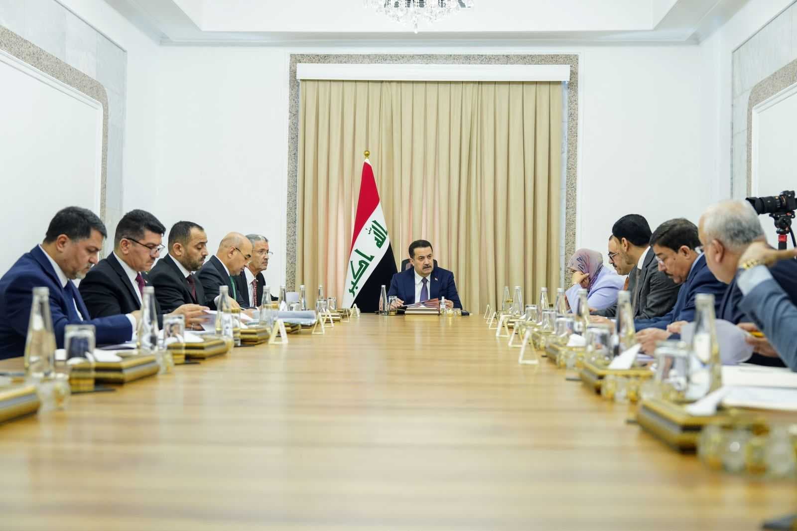 اللجنة العليا للإعمار والاستثمار توافق على مشاريع في مجالات الطاقة والصناعة والمستشفيات