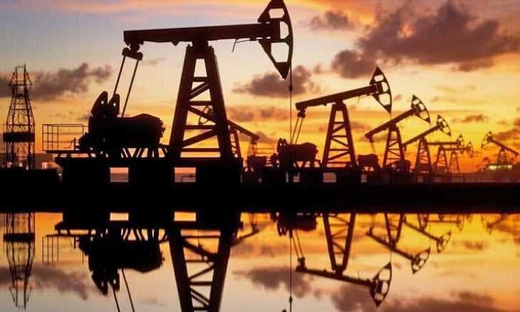 أسعار النفط تواصل الصعود بسبب ارتفاع الطلب العالمي