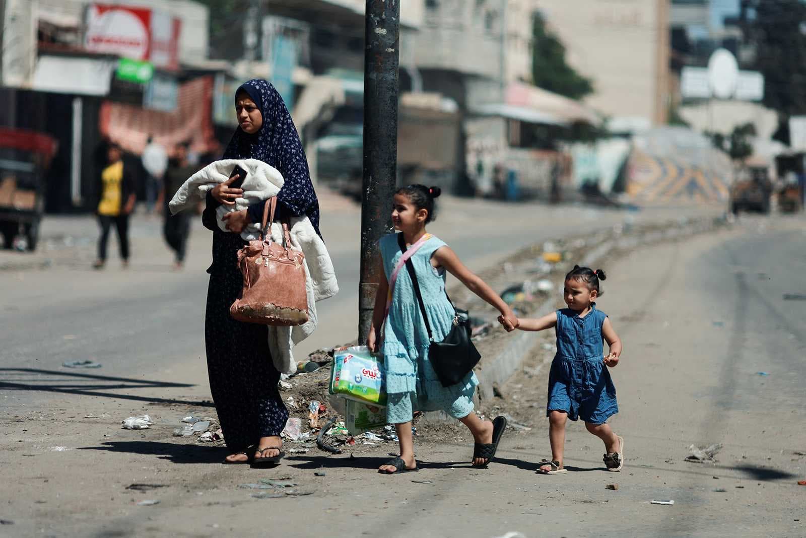 الامم المتحدة : فرار نحو 800 ألف شخص من رفح