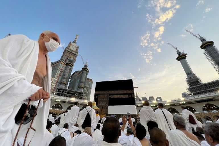 السعودية تمنع حاملي تأشيرة الزيارة من دخول مكة خلال الحج