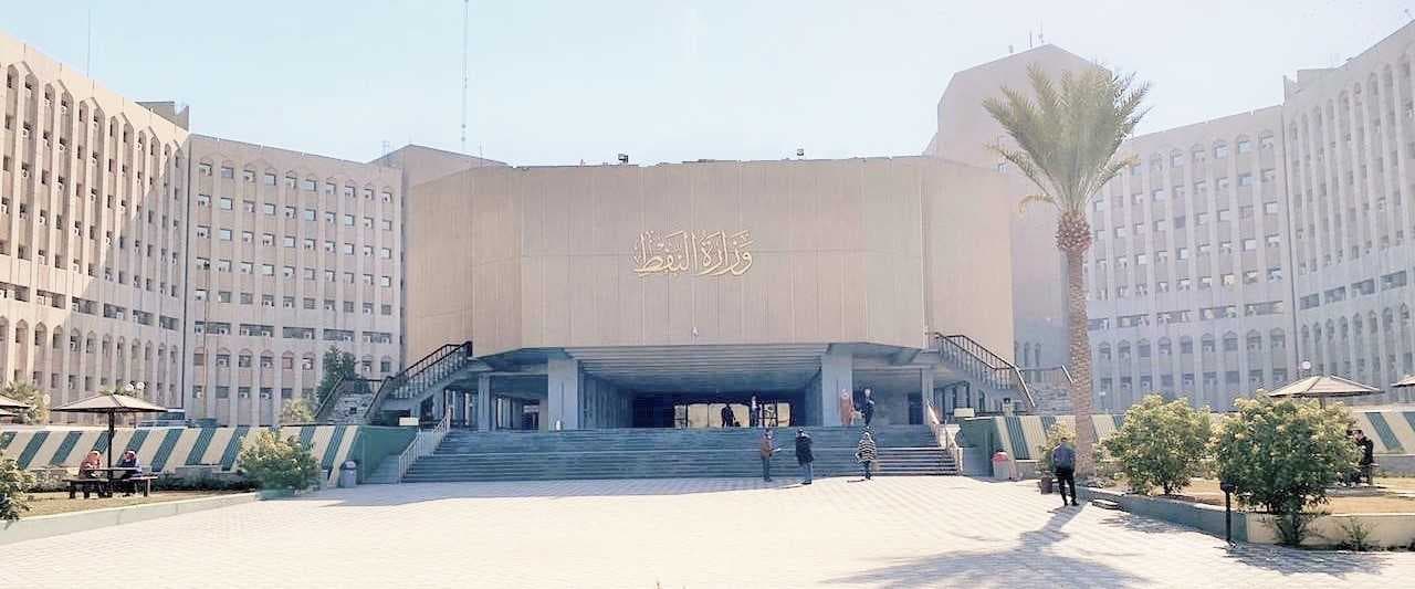 النفط تنفي وجود نقص في تجهيز البنزين: الزخم سببه ارتفاع الحرارة