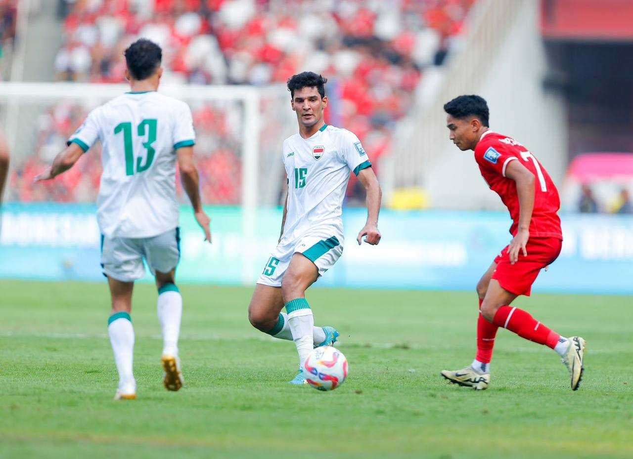 الشوط الأول من مباراة العراق وإندونيسيا ينتهي بالتعادل بدون أهداف