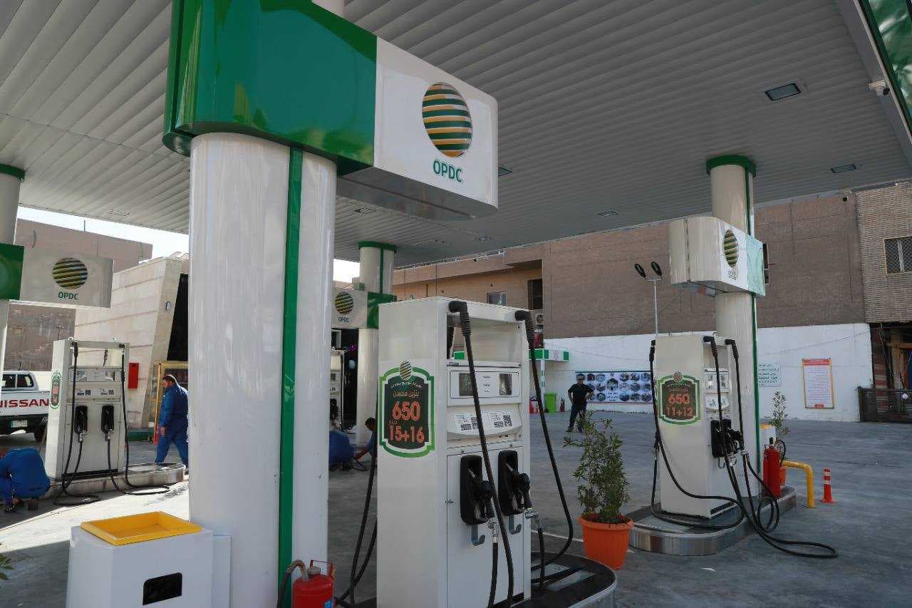 المشتقات النفطية تعاود اعتماد الدفع النقدي في محطات تعبئة الوقود