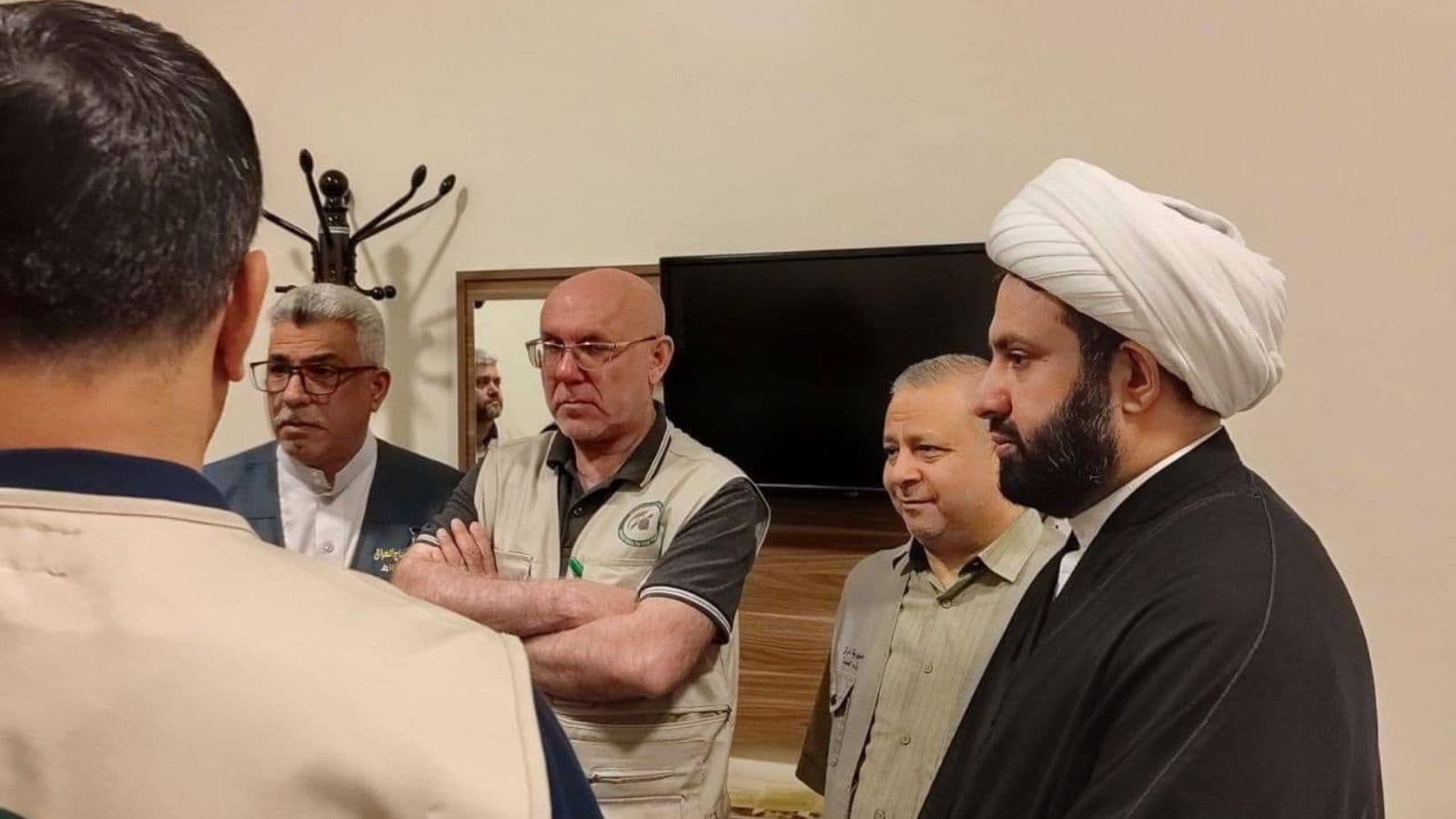 الشيخ المسعودي يتابع ميدانياً عمل البعثة الطبية العراقية ويثني على جهودها