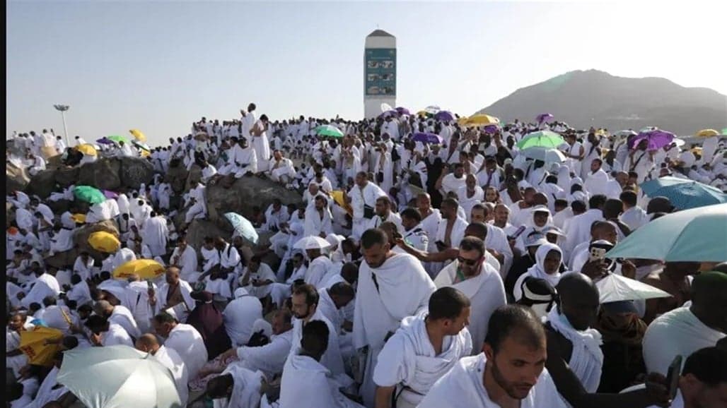 أكثر من 1.5 مليون حاج يتوجهون لأداء "الركن الأعظم"