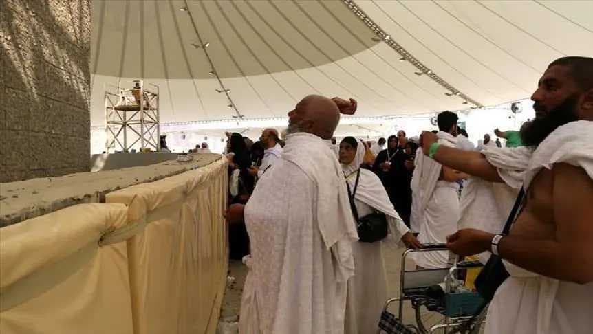 بعثة الحج: الحجاج العراقيون أكملوا رمي جمرة العقبة الكبرى