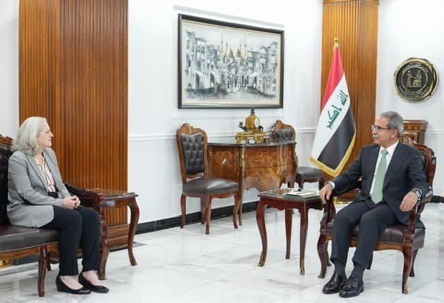 السفيرة الأمريكية: علاقتنا جيدة ومتنامية مع السلطة القضائية العراقية