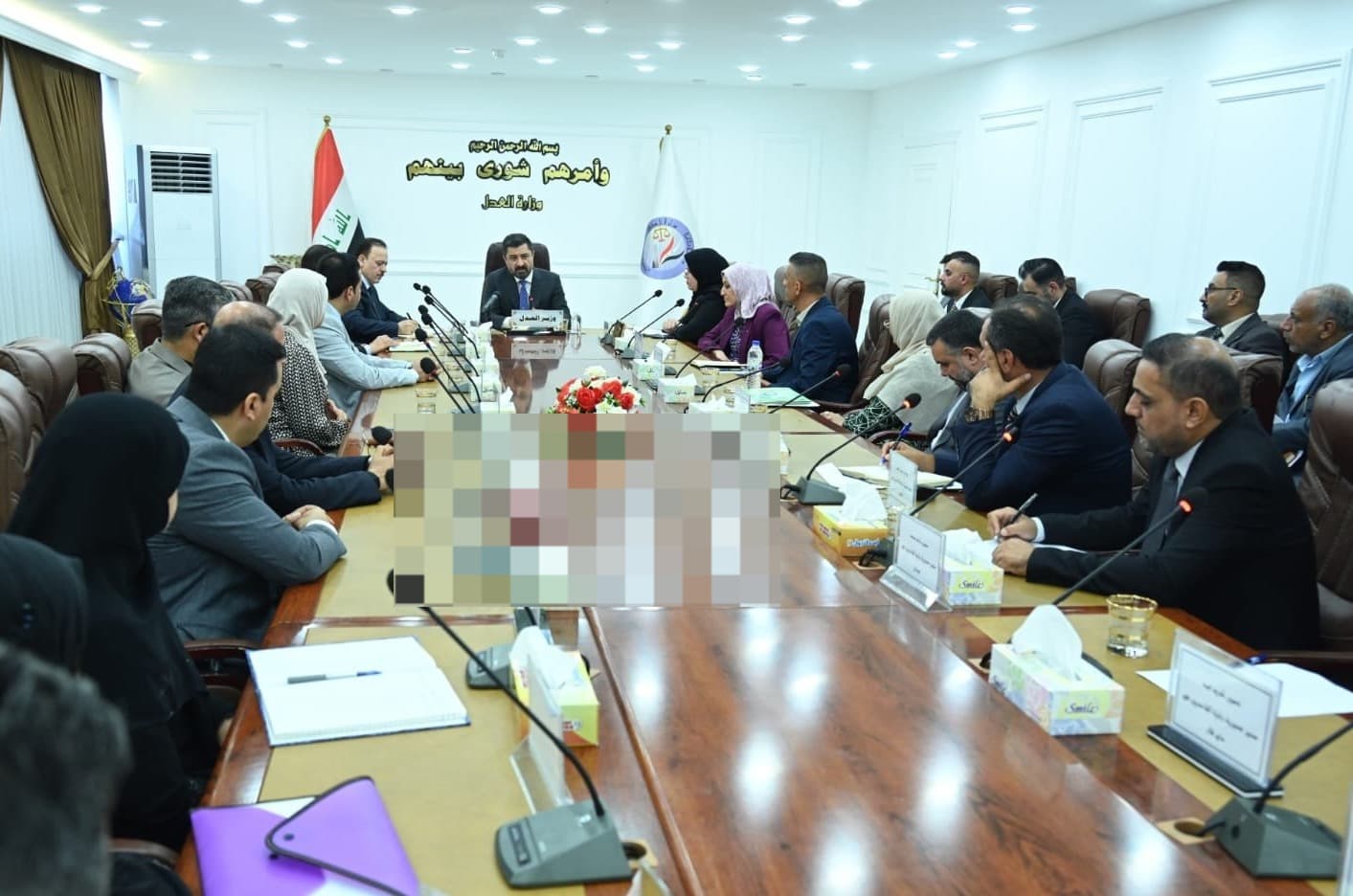 وزير العدل يوجه باعتماد التقنيات الإلكترونية في ترويج المعاملات وتنظيمها