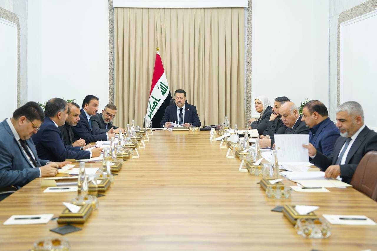 رئيس الوزراء يترأس الاجتماع الدوري للمجلس الأعلى للشباب.