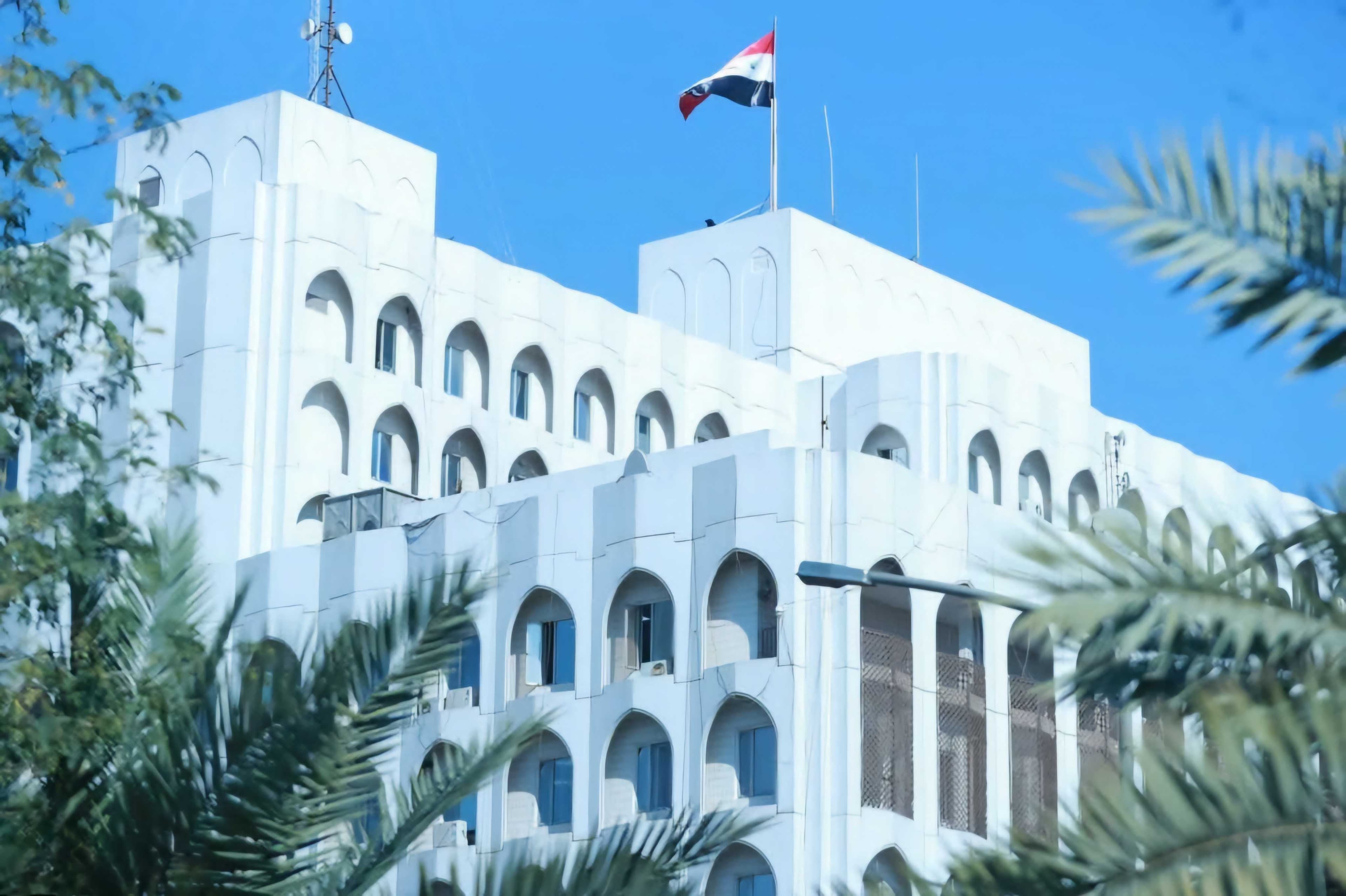 العراق يدين ويستنكر العدوان الصهيوني على اليمن