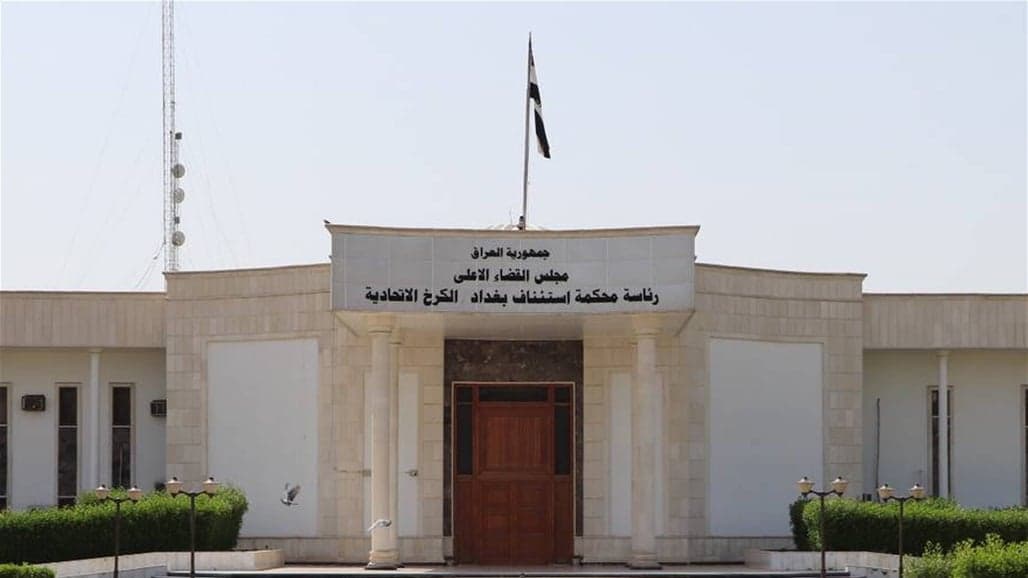 "هددها بصورها".. الحبس الشديد بحق مدان عن جريمة الابتزاز