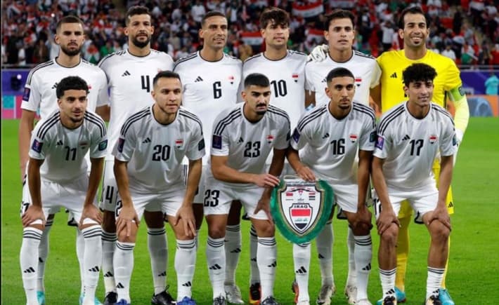 طاقم تحكيم سعودي لمباراة منتخبنا الوطني مع نظيره العماني