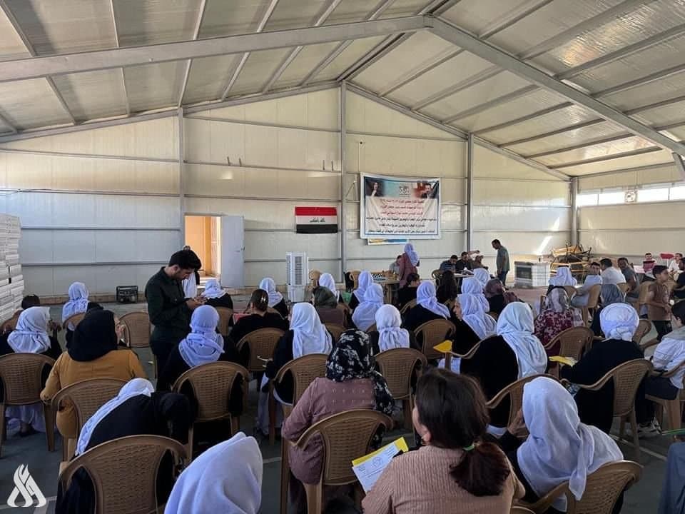 الهجرة تعلن شمول نحو 700 أسرة عائدة حديثاً إلى سنجار بمنحة الـ 4 ملايين دينار
