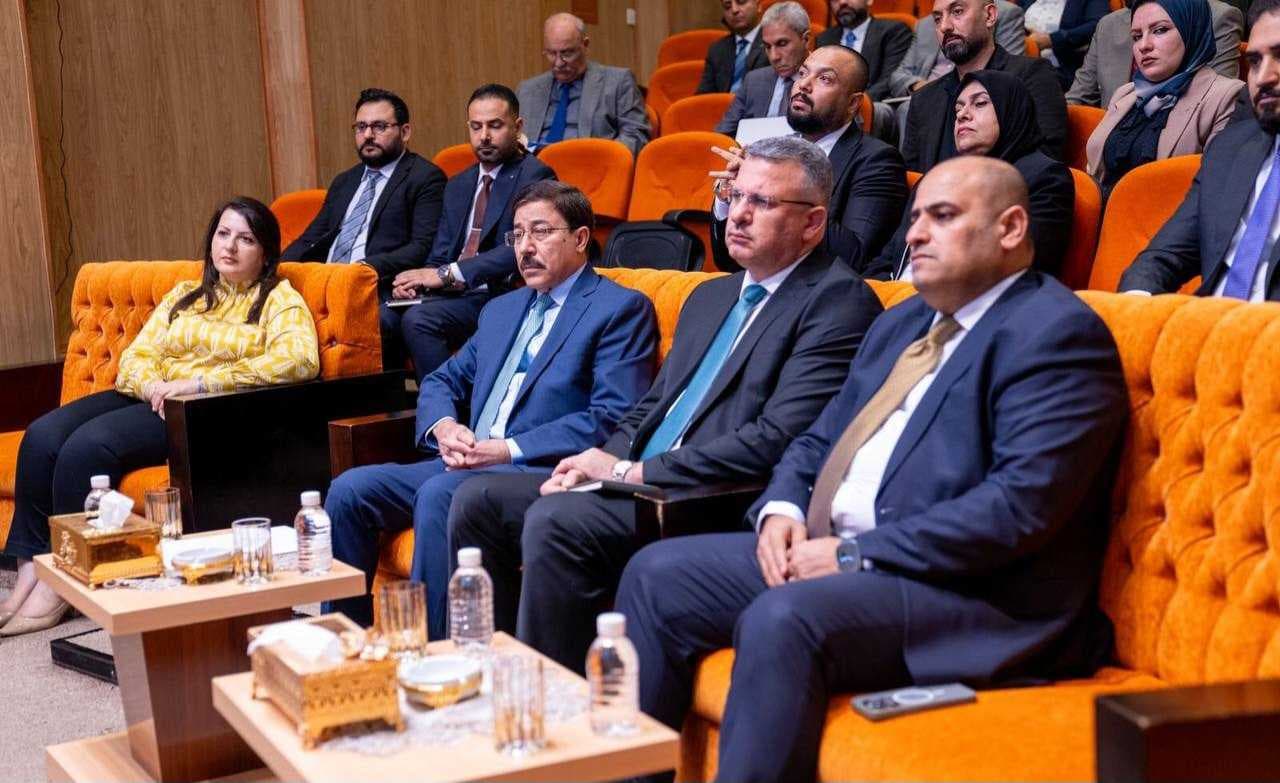 العلاق يتراس اجتماعاً لتأسيس شركة وطنية لإدارة أنظمة الدفع الإلكتروني في العراق