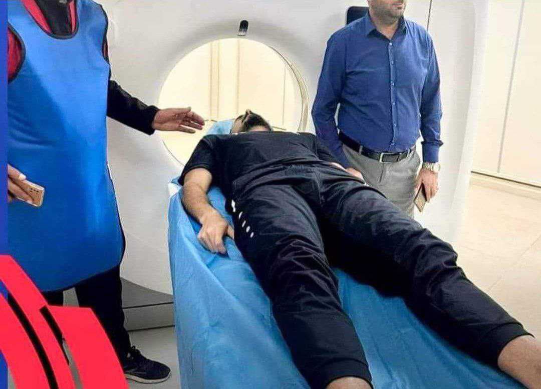 تعرض أيمن حسين إلى نزيف في القلب ونقله إلى الكويت