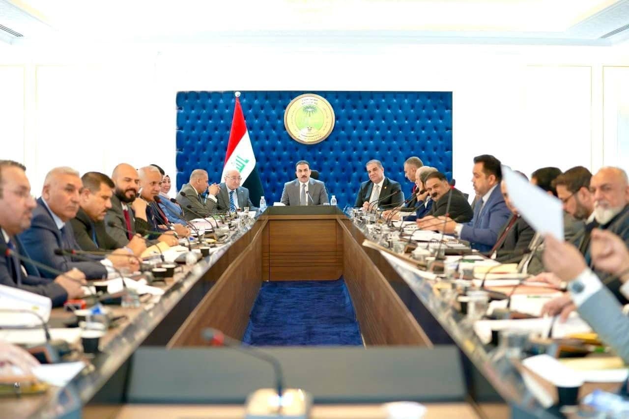 وزير التربية يوجه بإعفاء الإدارات المدرسية الحاصلة على نسب نجاح أقل من 40% خلال العام القادم