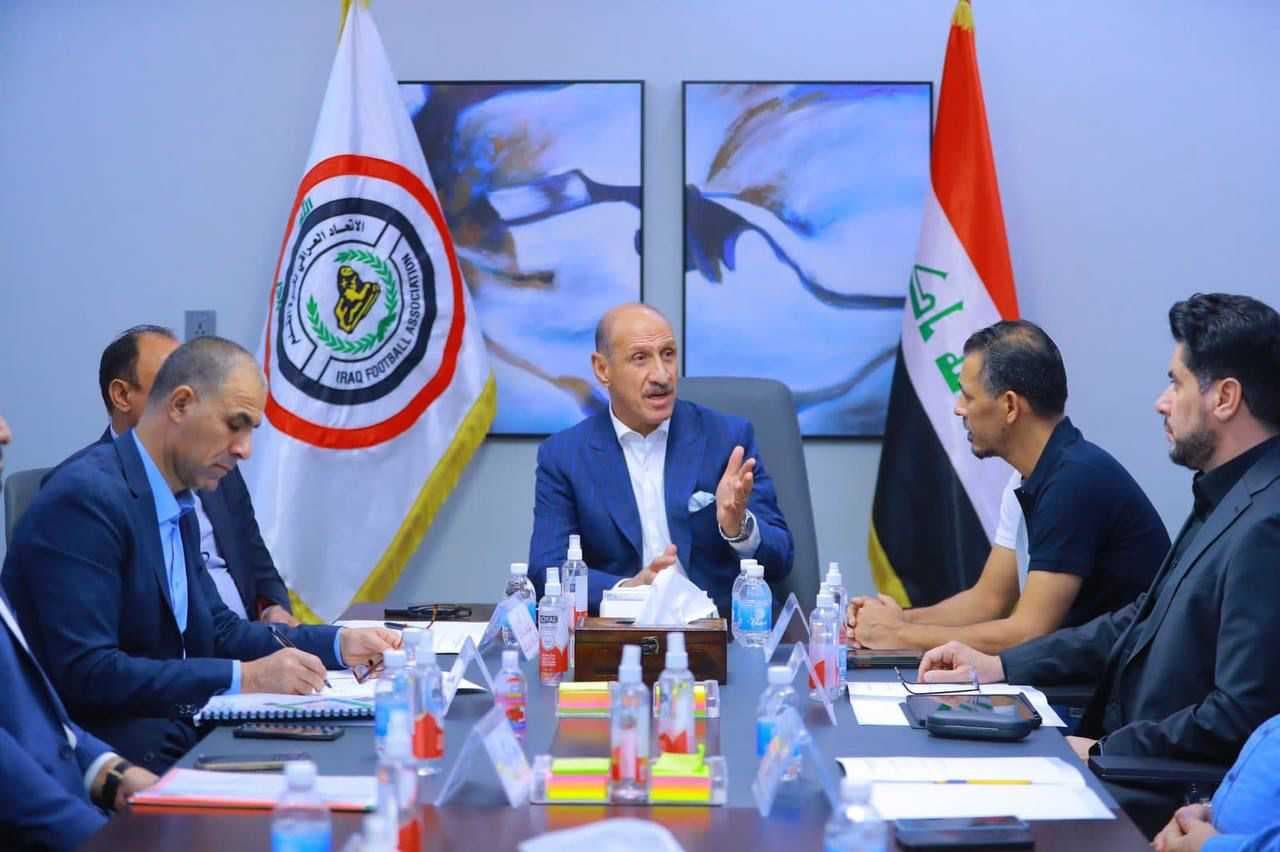 اتحاد الكرة يوضح بشأن حقوق بث دوري النجوم