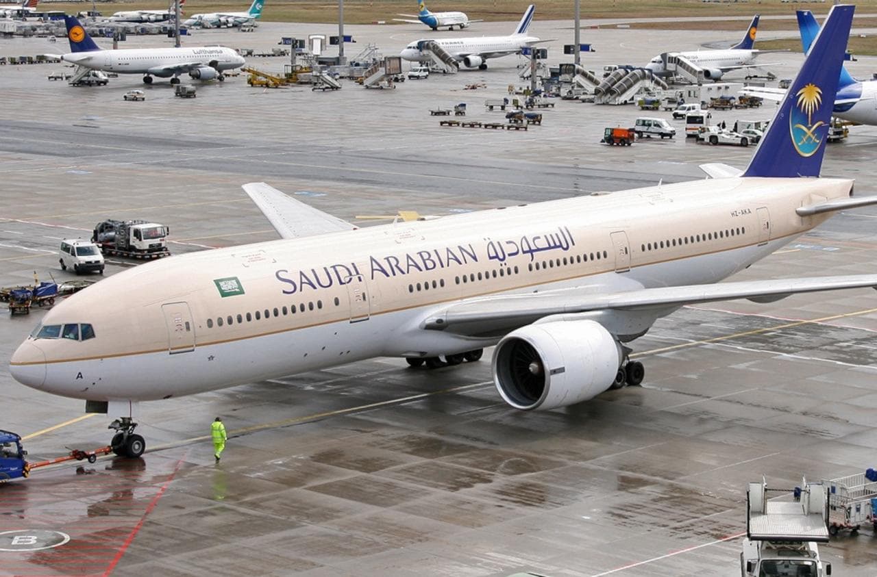 الشركات السعودية تباشر رحلاتها إلى المطارات العراقية