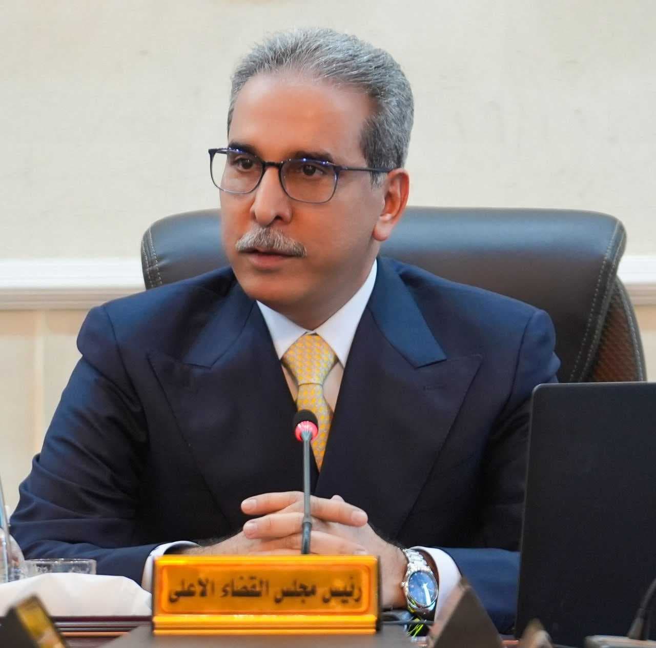 القضاء يوعز باتخاذ الإجراءات المشددة بحق حركات تتخذ من الأديان غطاء لممارساتها الشاذة