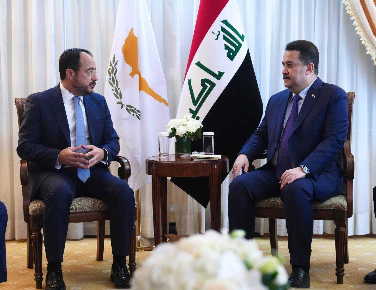 رئيس الوزراء يوجه دعوة للرئيس القبرصي لزيارة العراق