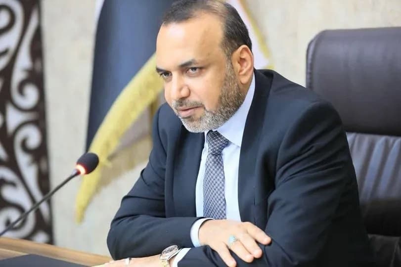 وزير العمل يعلن إطلاق المنحة الطلابية لشهري نيسان وأيار بأثر رجعي