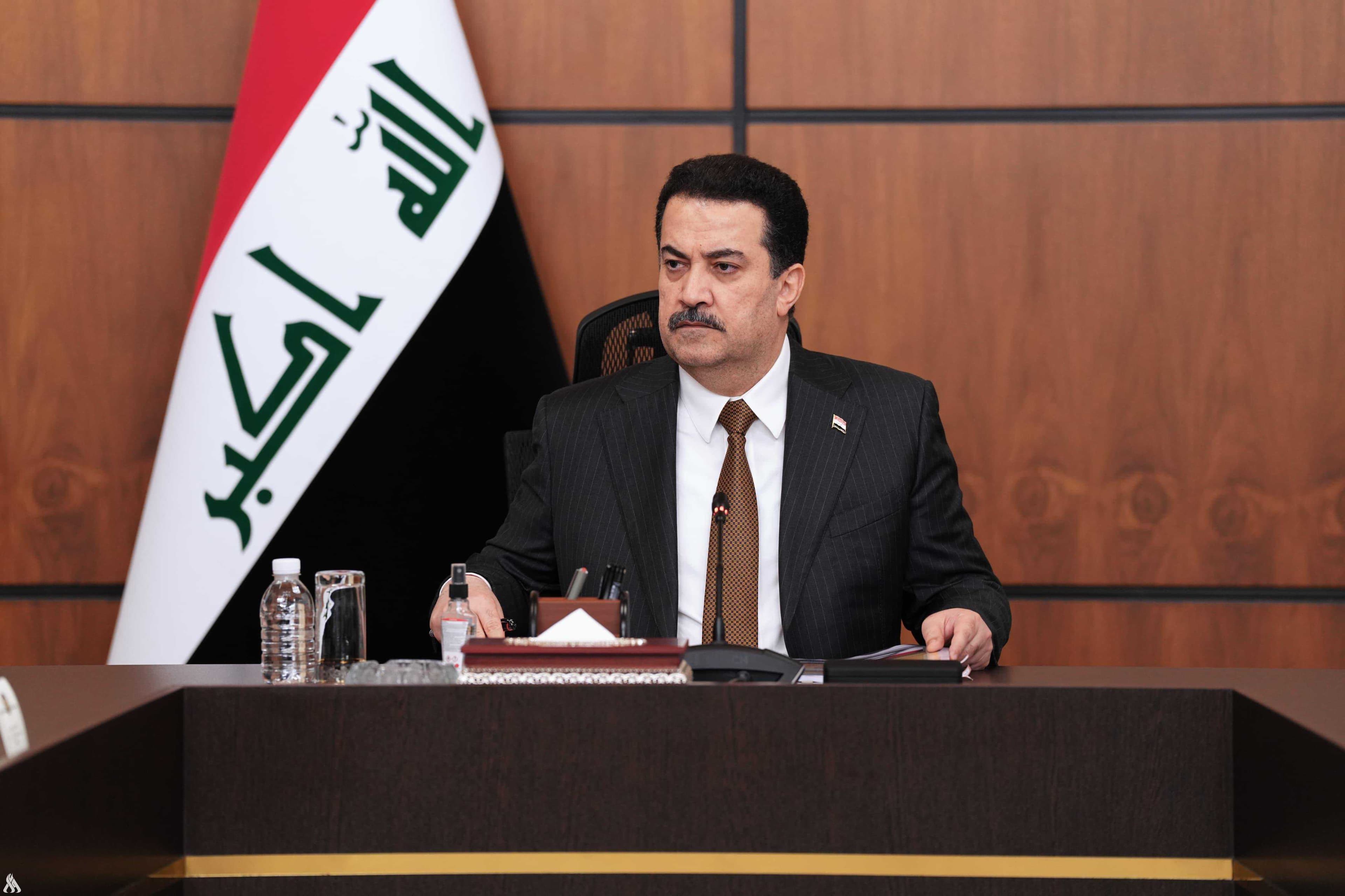 رئيس الوزراء يوجه بارسال طائرة خاصة لنقل فريق القوة الجوية من السعودية إلى العراق