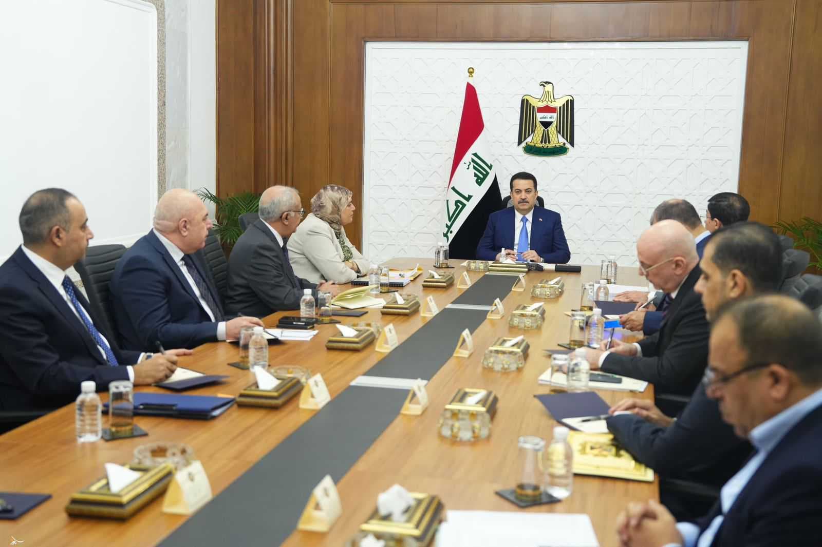 السوداني يوجه لجنة الإصلاح الضريبي بكتابة مسودة قانون لضريبة المبيعات