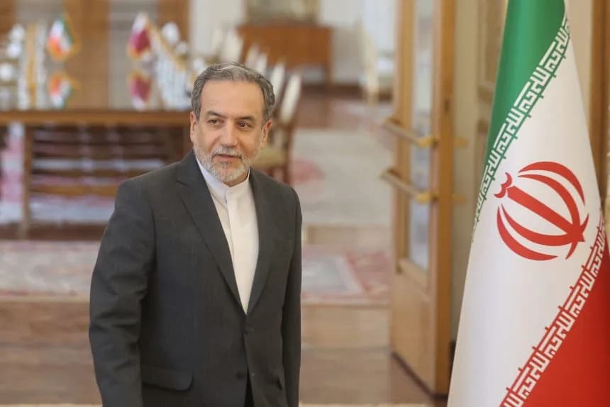 وزير الخارجية الإيراني يصل إلى بغداد