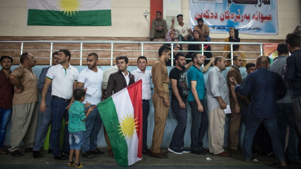 اقبال كبير على مراكز الاقتراع في دهوك والسليمانية للتصويت بانتخابات كردستان