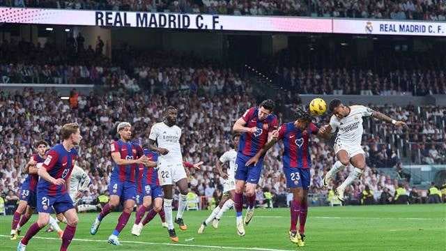 برشلونة يسجل الهدف الثاني في شباك الريال