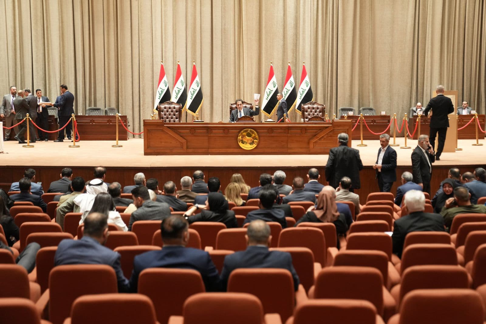 مجلس النواب يقرر عقد جولة ثانية من عملية التصويت على انتخاب رئيسه
