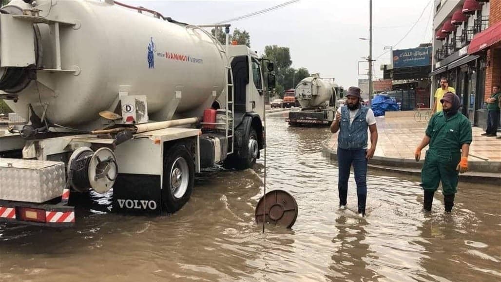 امانة بغداد: الساعات القدمة ستشهد سحب مياه الامطار من جميع شوارع بغداد