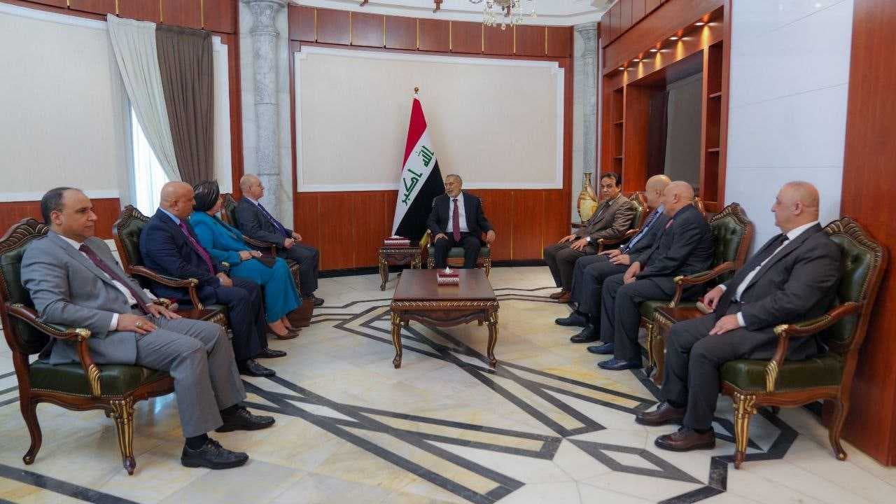 رئيسا البرلمان وهيئة النزاهة يبحثان دعم إجراءات مكافحة الفساد وتعزيز الدور الرقابي