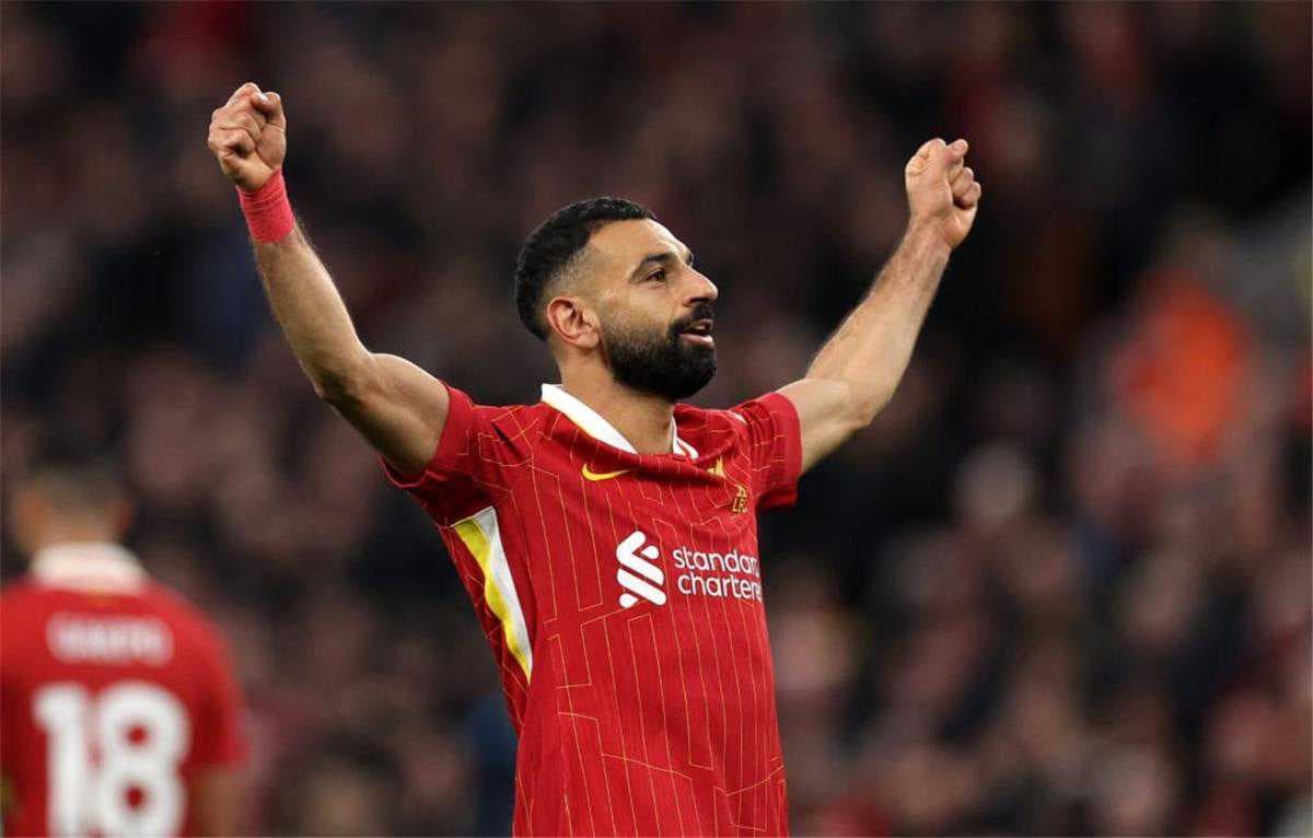 المصري محمد صلاح في ترتيب قائمة أعلى 10 لاعبين أجرا بالدوري الإنجليزي