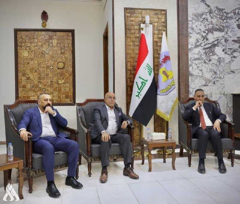 وزير الصحة يؤكد استمرار التعاون مع الحكومات المحلية لتطوير المؤسسات الصحية