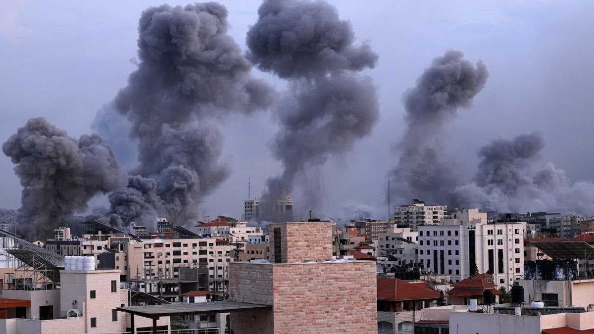 استشهاد 16 فلسطينياً وإصابة آخرين في غارات صهيونية على غزة.. وجيش الاحتلال يعترف بمقتل 4 جنود في شمال القطاع