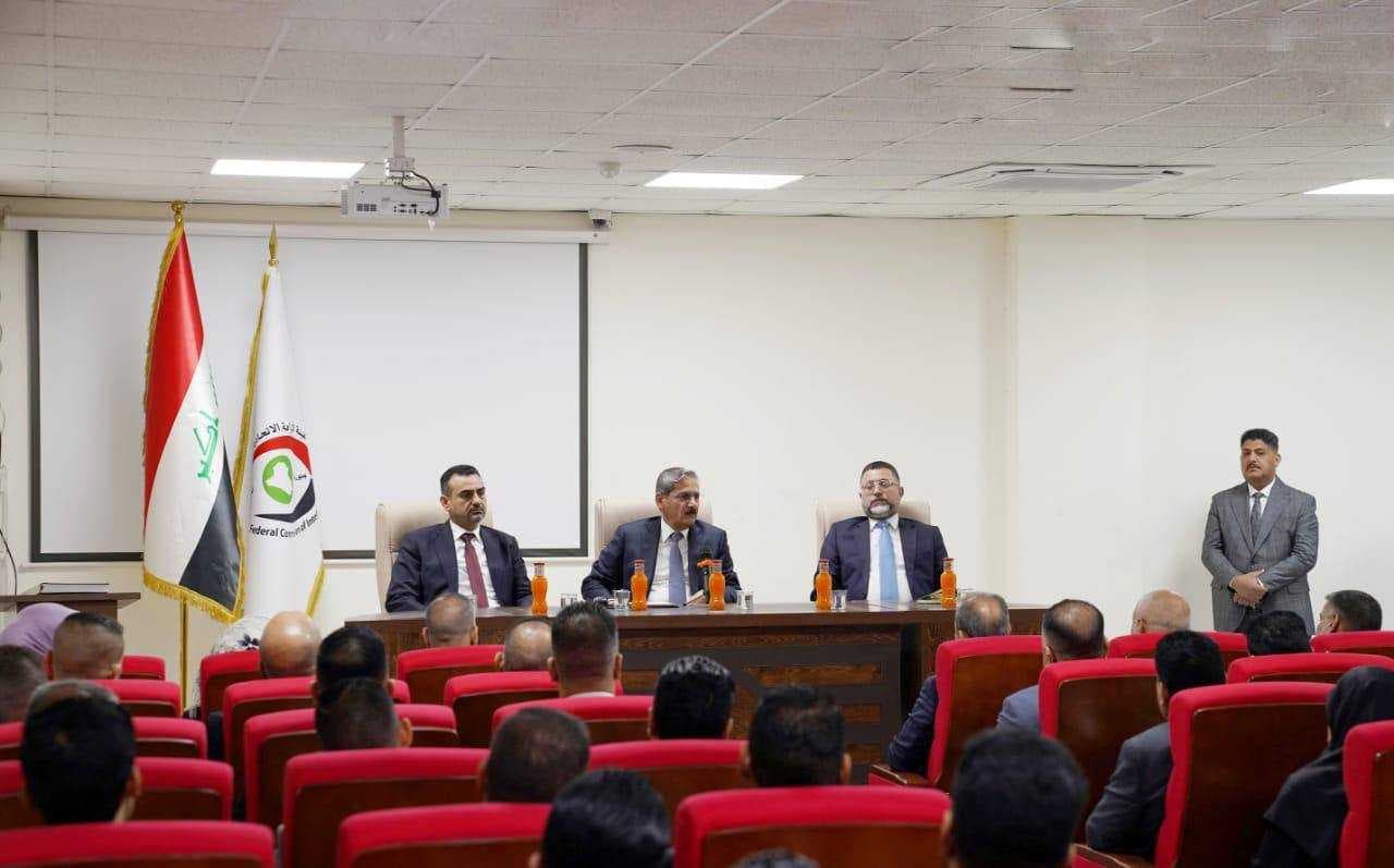 النزاهة تشدد على أهمية مبدأ "المتهم بريء حتى تثبت إدانته" ويؤكد تخصيص بريد إلكتروني لاستقبال شكاوى المتهمين.