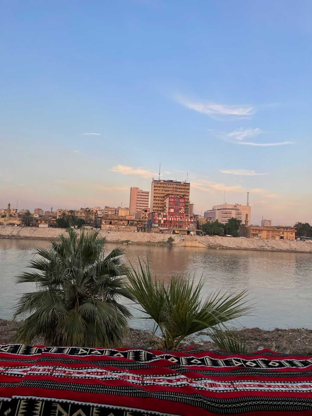 الموارد المائية تعلن تطوير ضفاف نهري دجلة والفرات للحفاظ على المقطع التصميمي للنهر