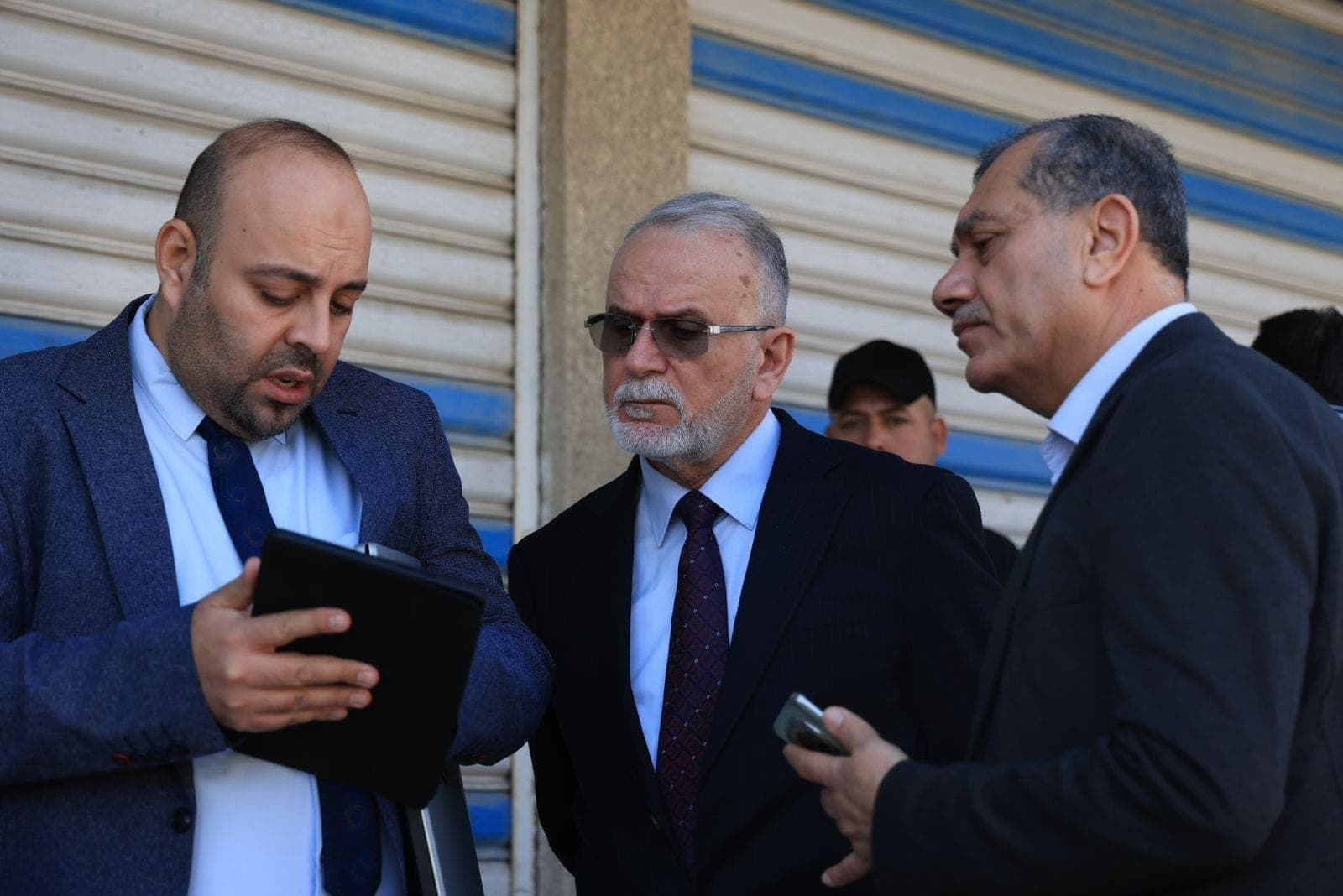 محافظ بغداد: عازمون على حل جميع المشاكل الفنية وتغطية المناطق بالتعداد كافة